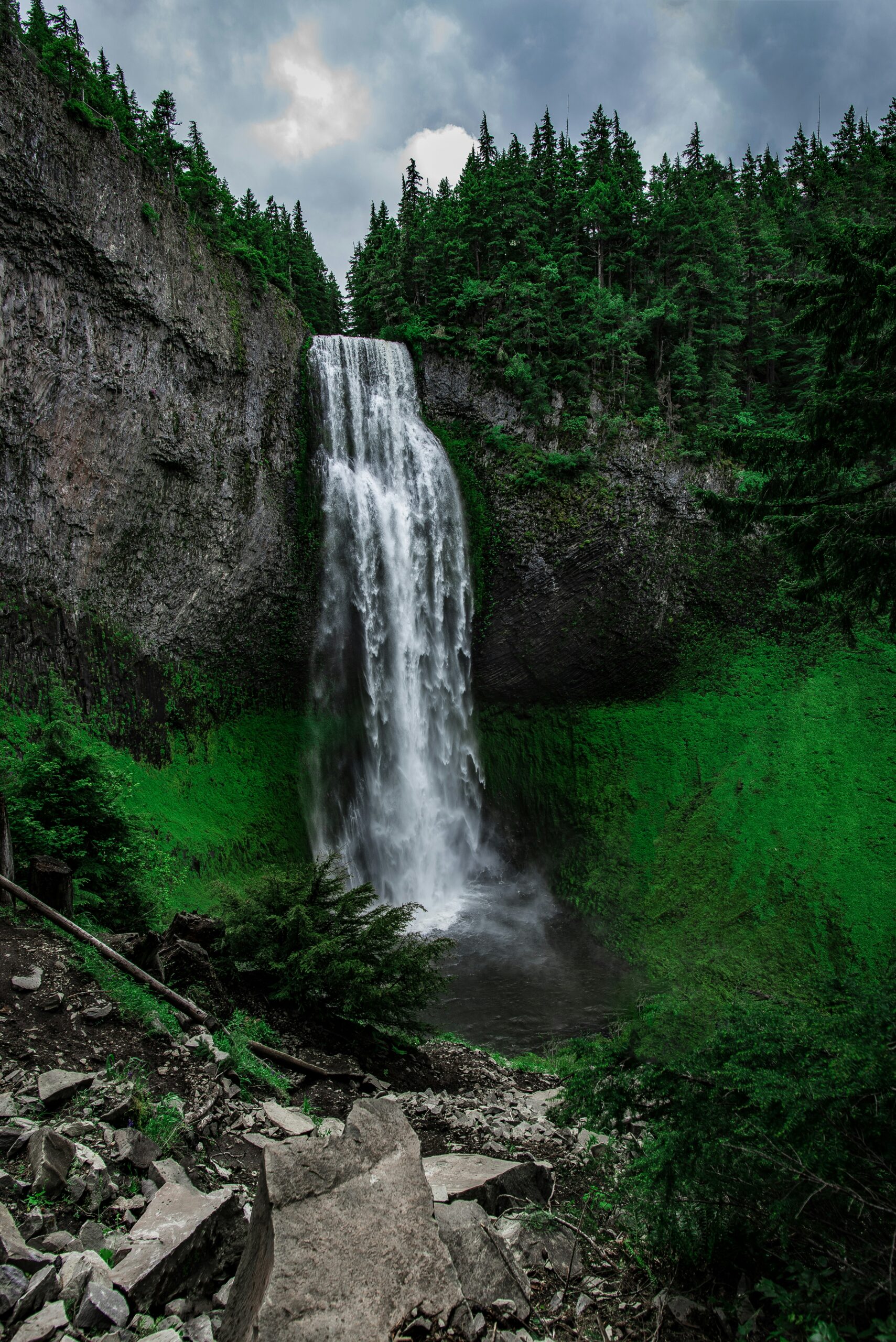 Bhagsunag Falls